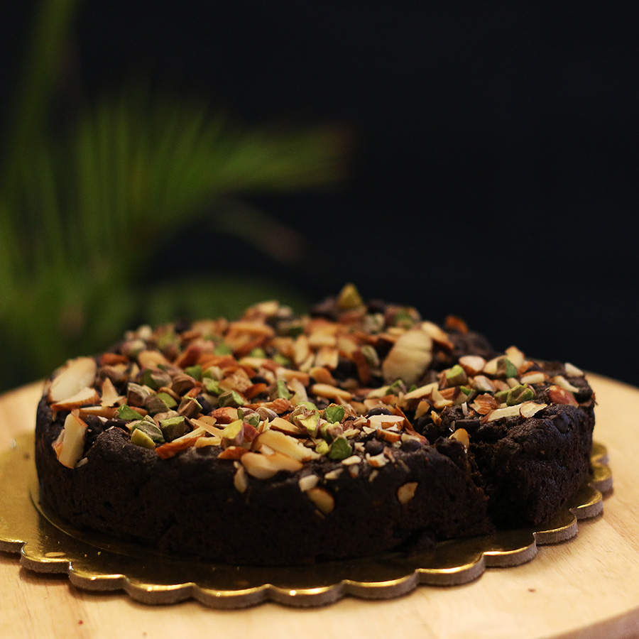 Healthy Cakes - Dark Chocolate Pistachio Bottle Gourd Cake